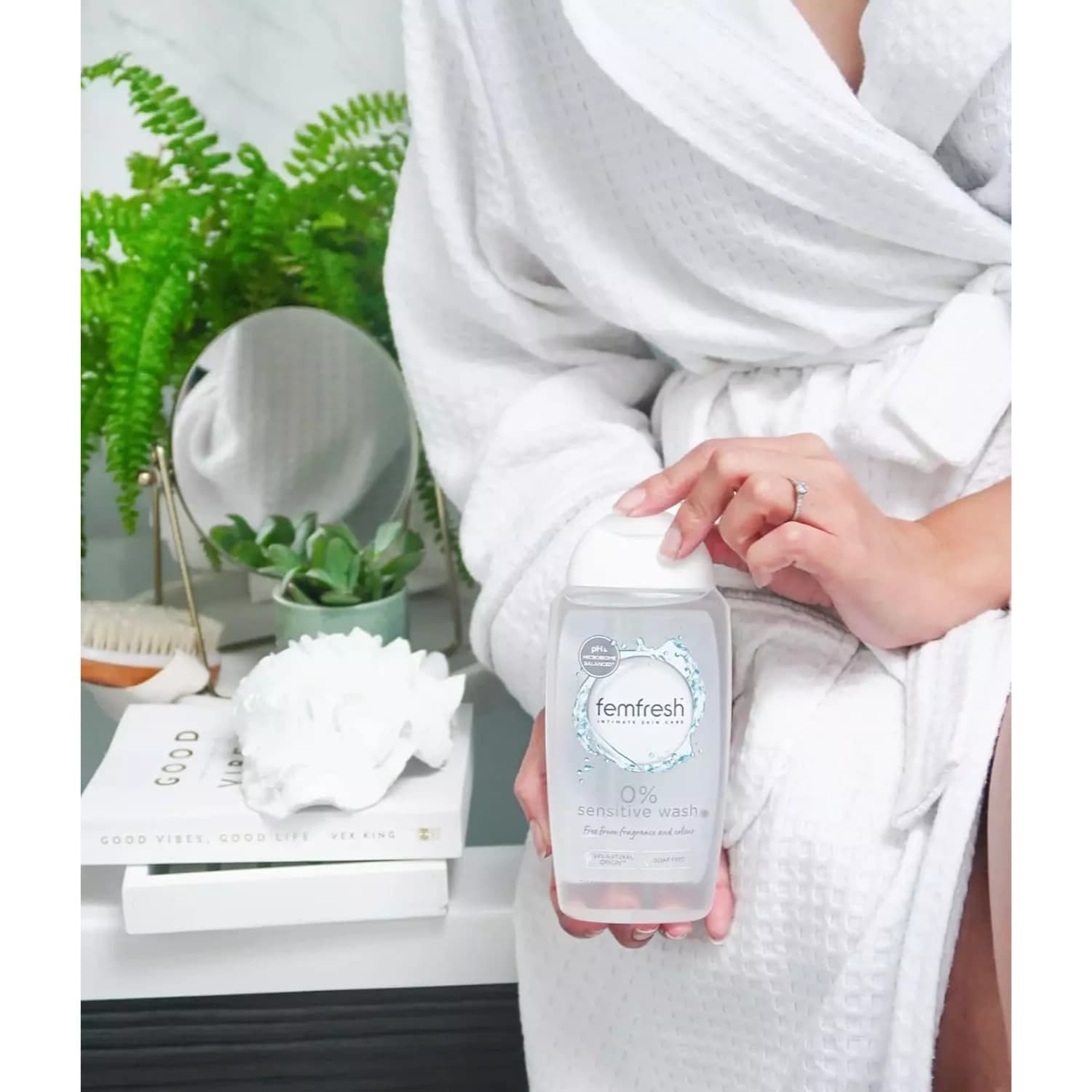 Femfresh 0 sensitive intimate wash 250 ml 5